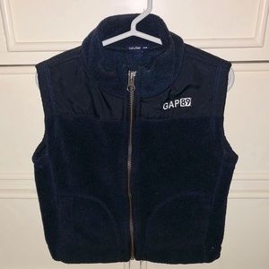 Gap fleece vest. Size 18-24 months.